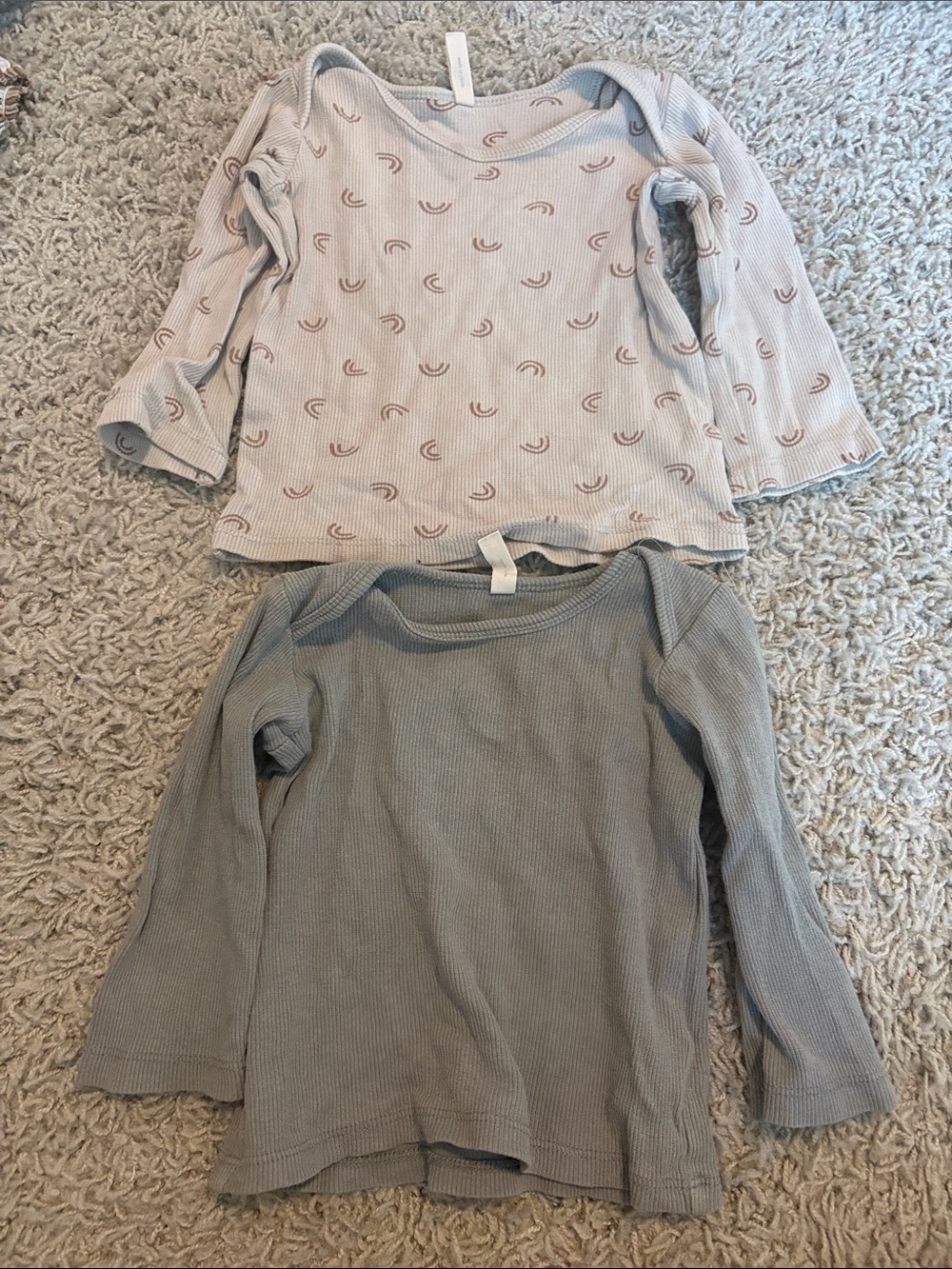 Quincy Mae Beige Rainbow Print & Light Gray Ribbed Long Sleeve Tops